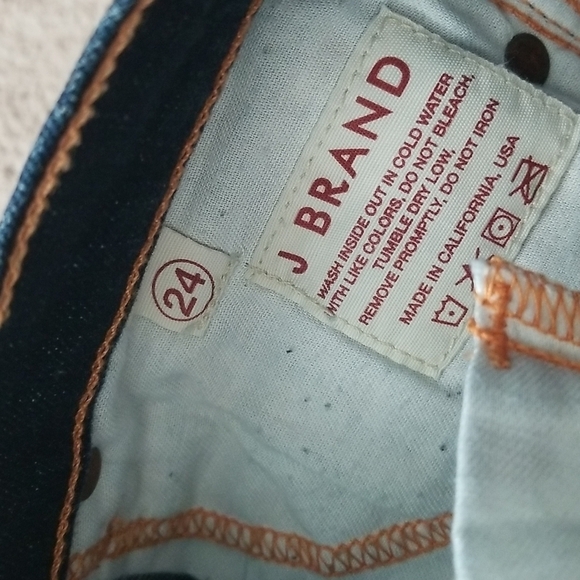J Brand Dark Wash Pencil Leg Jeans - Picture 11 of 14